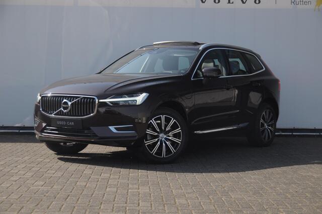 Volvo XC60 T8 390PK Automaat Recharge AWD Inscription / Head up display / Leer dashboard / Trekhaak / BLIS / Adaptieve cruise control / Panoramadak / Apple carplay / Parkeersensoren met camera / Elektrische achterklep / Elektrische stoelen met geheugen / Stoel en st