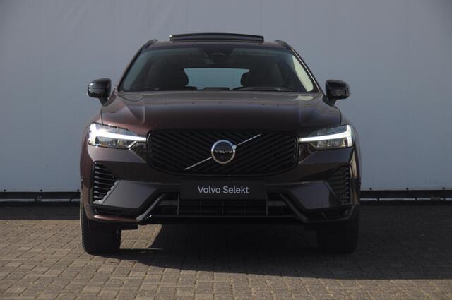 Volvo XC60 T6 350PK Automaat AWD Plus Dark / Trekhaak / BLIS / Adaptieve cruise control / Panoramadak / Apple carplay / Parkeersensoren met camera / Elektrische achterklep / Elektrische stoelen met geheugen / Stoel en stuurwielverwarming