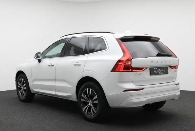 Volvo XC60 B4 MHEV 197PK Momentum 2WD | Dealeronderhouden