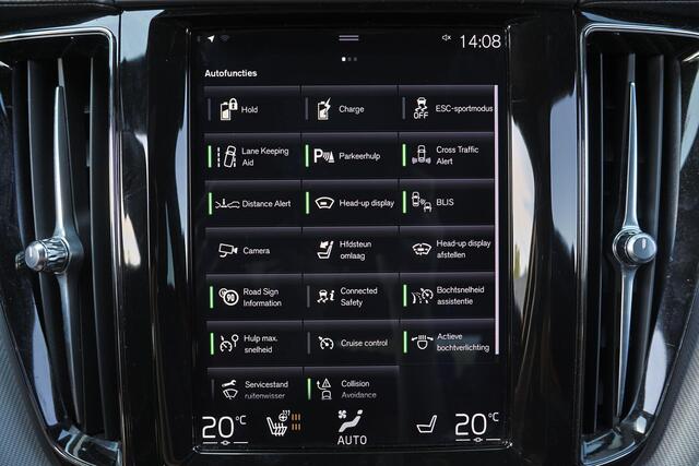 Volvo XC60 T8 Recharge AWD Polestar Engineered - IntelliSafe Assist & Surround - Panoramisch schuif-/kanteldak - 360º camera - Head-up display - Elektrisch bedienb. voorstoelen met geheugen - Verwarmbare voorstoelen & stuurwiel - Adaptieve LED verlichting - 21 inch 