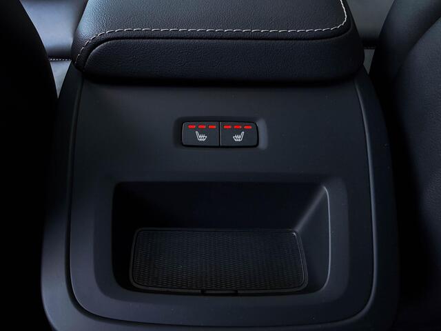 Volvo XC60 2.0 T6 Plug-in hybrid AWD Plus Dark | Pano | 20"| Pilot | Topview | H/K Hifi | Memo 2x | Blis |