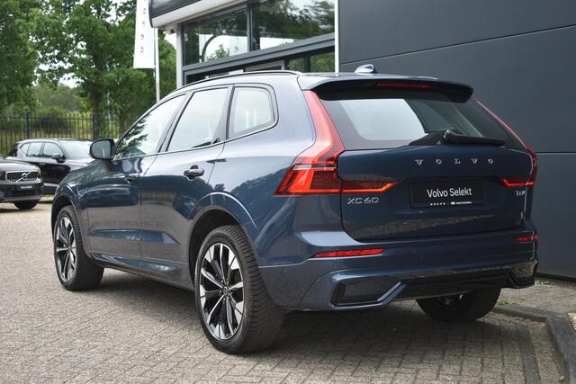 Volvo XC60 2.0 T6 Plug-in hybrid AWD Ultra Dark Allseason banden | Trekhaak | Headup display | Panoramadak\schuifdak | Stoel en stuurwarming | Elektrisch verstelbare stoelen met geheugen |