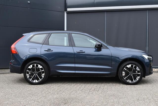 Volvo XC60 2.0 T6 Plug-in hybrid AWD Ultra Dark Allseason banden | Trekhaak | Headup display | Panoramadak\schuifdak | Stoel en stuurwarming | Elektrisch verstelbare stoelen met geheugen |