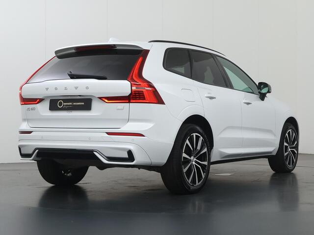Volvo XC60 2.0 Recharge T6 AWD R-Design | Panoramadak | Elek. stoelen met Geheugen | HUD | Navigatie | Stoelverwarming | 360° Camera | DAB | Apple Carplay/Android Auto | LED | Cruise Control Adaptief |