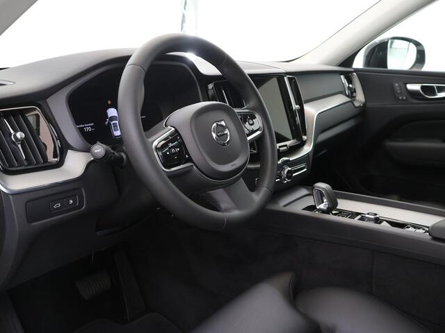 Volvo XC60 2.0 Recharge T6 AWD R-Design | Panoramadak | Elek. stoelen met Geheugen | HUD | Navigatie | Stoelverwarming | 360° Camera | DAB | Apple Carplay/Android Auto | LED | Cruise Control Adaptief |