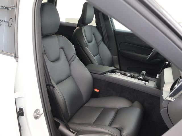 Volvo XC60 2.0 Recharge T6 AWD R-Design | Panoramadak | Elek. stoelen met Geheugen | HUD | Navigatie | Stoelverwarming | 360° Camera | DAB | Apple Carplay/Android Auto | LED | Cruise Control Adaptief |