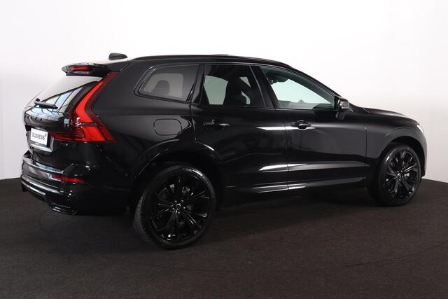 Volvo XC60 T8 Recharge AWD Ultra Black Edition Exec - Luchtvering - Panorama/schuifdak - IntelliSafe Assist & Surround - 360º Camera - Bowers & Wilkins audio - Adaptieve LED koplampen - Verwarmde voorstoelen, stuur & achterbank - Parkeersensoren voor & achter - Elek
