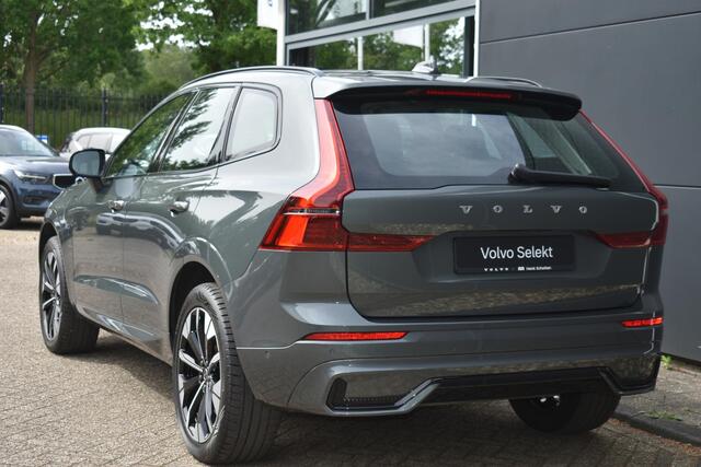 Volvo XC60 T6 Plug-in hybrid AWD Ultra Dark | Trekhaak | Panoramadak | Head up display | 360 graden camera | Verwarmbare voorstoelen stuurwiel en achterbank | Premium audio by Harman Kardon |