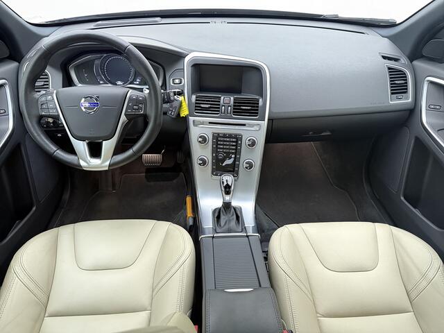 Volvo XC60 D4 191pk Automaat Polar+ / 1e Eig. / Niveauregeling / ACC / BLIS / Panoramadak / Afn. Trekhaak / Sportleder / Xenon / Elektr. Stoelen / Flippers / PDC + Camera / Verw. Voorruit /