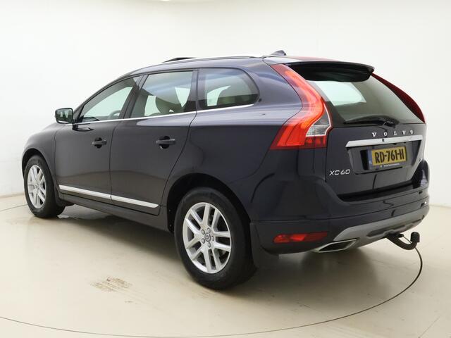 Volvo XC60 D4 191pk Automaat Polar+ / 1e Eig. / Niveauregeling / ACC / BLIS / Panoramadak / Afn. Trekhaak / Sportleder / Xenon / Elektr. Stoelen / Flippers / PDC + Camera / Verw. Voorruit /