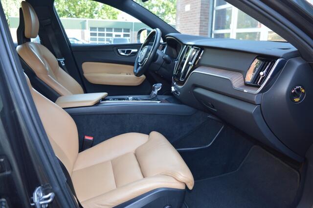 Volvo XC60 2.0 T5 AWD Inscription | AUT - LEDER