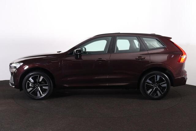 Volvo XC60 T6 Recharge AWD Plus Dark - Panorama/schuifdak - IntelliSafe Assist & Surround - 360º Camera - Harman/Kardon audio - Verwarmde voorstoelen, stuur & achterbank - Parkeersensoren voor & achter - Elektr. bedienb. voorstoelen met geheugen - Head up display -