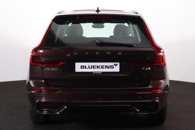 Volvo XC60 T6 Recharge AWD Plus Dark - Panorama/schuifdak - IntelliSafe Assist & Surround - 360º Camera - Harman/Kardon audio - Verwarmde voorstoelen, stuur & achterbank - Parkeersensoren voor & achter - Elektr. bedienb. voorstoelen met geheugen - Head up display -
