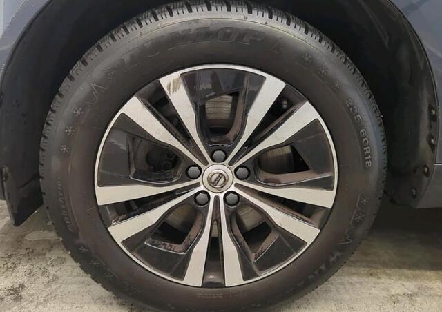 Volvo XC60 2.0 B5 Momentum Exclusive 1e-Eig. & Keurig-Onderh. BOVAG-Garantie. NL-Auto.