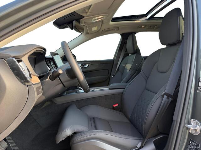 Volvo XC60 T8 Plug-in hybrid AWD Plus Dark | Panoramadak | Head-up display | 360 camera