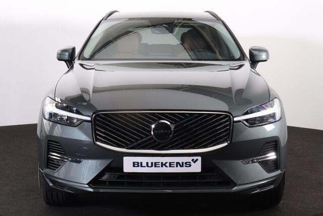Volvo XC60 T6 Recharge AWD Essential -- IntelliSafe Assist & Surround - Achteruitrijcamera - Lederen bekleding - Verwarmde voorstoelen, stuur & achterbank - Parkeersensoren voor & achter - Extra getint glas - 19' LMV