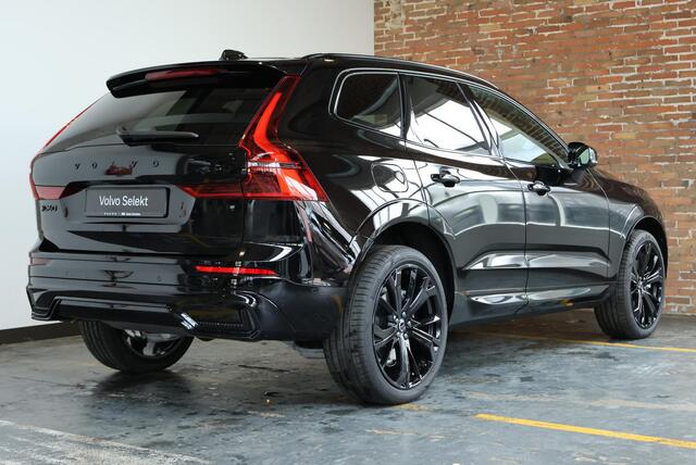 Volvo XC60 T8 Plug-in hybrid AWD Ultra Black Edition | Luchtvering | Bowers & Wilkins Premium Audio | Verwarmbare voorstoelen met massage en ventilatie | 360° Parkeercamera | Parkeersensoren voor + achter | Google Infotainment | Parkeerverwarming | Nieuw Model | Nap