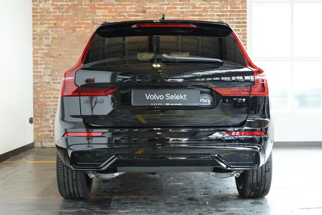 Volvo XC60 T8 Plug-in hybrid AWD Ultra Black Edition | Luchtvering | Bowers & Wilkins Premium Audio | Verwarmbare voorstoelen met massage en ventilatie | 360° Parkeercamera | Parkeersensoren voor + achter | Google Infotainment | Parkeerverwarming | Nieuw Model | Nap