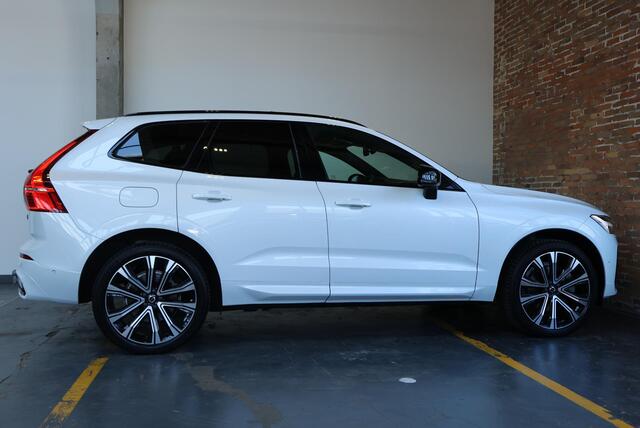 Volvo XC60 T8 Plug-in hybrid AWD R-Design Volvo XC60 T8 Recharge Automaat AWD R-Design | Panoramadak | Premium Harman Kardon audio | 360° Parkeercamera | Google Infotaiment | Adaptive Cruise Control | Elektrisch bedienbare voorstoelen | Volvo on Call