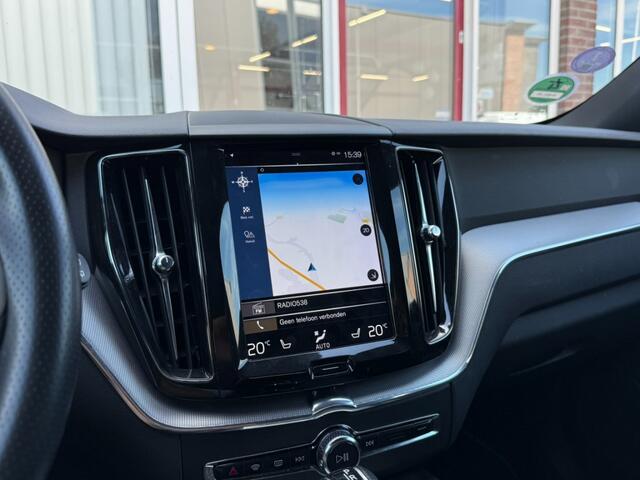 Volvo XC60 2.0 T4 R-Design 190 PK I Camera I Trekhaak I Stoelverwarming I Elektrische achterklep I Goed onderhouden