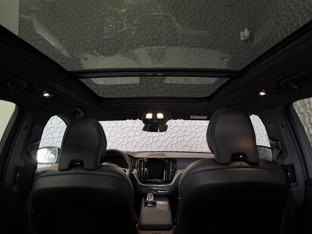 Volvo XC60 456PK 2.0 T8 456PK AWD ULTRA ! BLACK EDITION STOEL/STUUR.VER. 22''LMV PANO HEADUP HARMAN KARDON