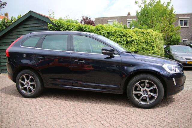 Volvo XC60 2.0 T5 FWD Ocean Race