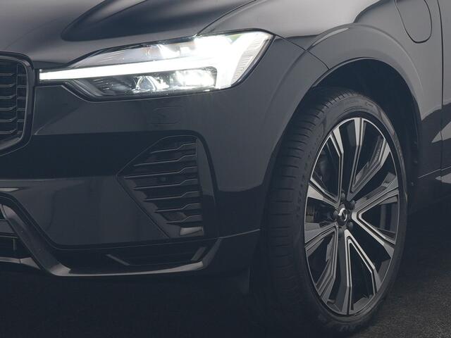 Volvo XC60 T6 AWD R-Design LONG RANGE PHEV 350pk Dealer O.H. | Trekhaak Af Fabriek | Panodak | Adaptive Cruise | Camera | Harman / Kardon | Lederen Sportstoelen Memory & Verwarmd | Keyless | Stuur Verwarmd | Apple Carplay | Google Assistent | DAB | Plug In Hybrid |
