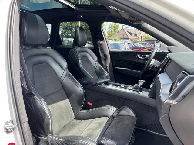 Volvo XC60 2.0 D4 AWD R-Design 2018 Dealer Onderhouden