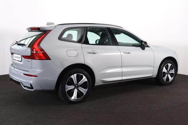 Volvo XC60 T6 Recharge AWD Plus Dark - Panorama/schuifdak - IntelliSafe Assist & Surround - 360º Camera - Verwarmde voorstoelen, stuur & achterbank - Parkeersensoren voor & achter - Elektr. bedienb. voorstoelen met geheugen - Draadloze tel. lader - Inklapbare trekha