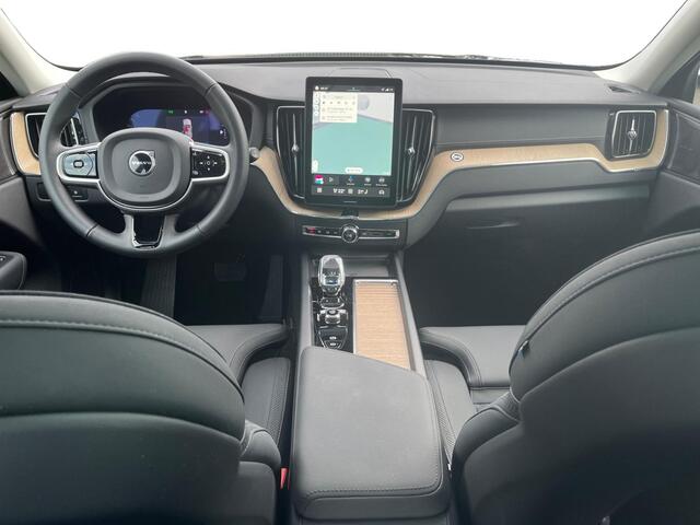 Volvo XC60 2.0 T6 Plug-in hybrid AWD Ultra Dark