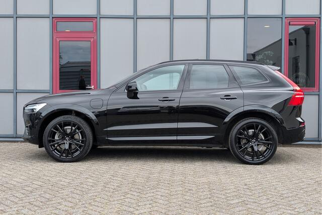 Volvo XC60 2.0 Recharge T6 AWD R-Design Black Trekhaak 35KM Elektrisch
