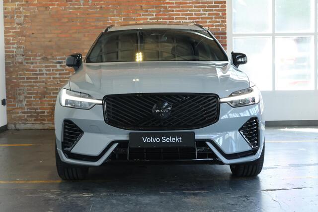 Volvo XC60 2.0 T6 Plug-in hybrid AWD Ultra Black Edition | Luchtvering | Harman Kardon Premium Audio | 360° Parkeercamera | Parkeersensoren voor + achter | Head-up Display | Google Infotainment | Stoelverwarming | Stuurwielverwarming