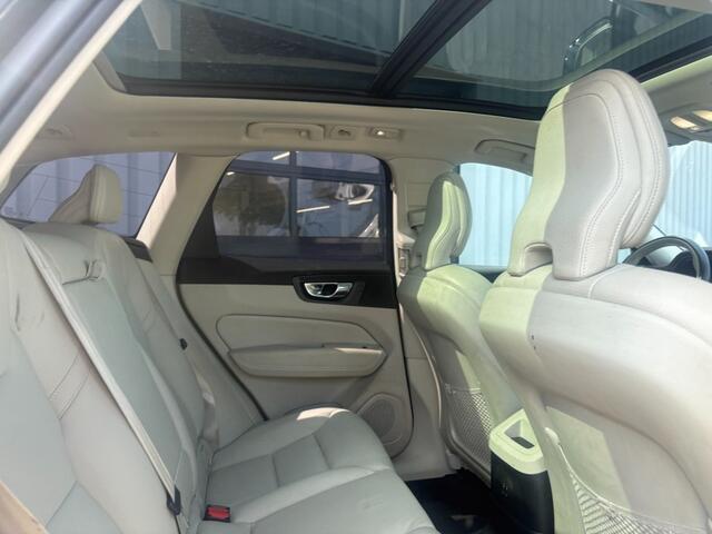 Volvo XC60 2.0 T6 AWD Inscription Expression Leer I Panorama I All-in prijs!