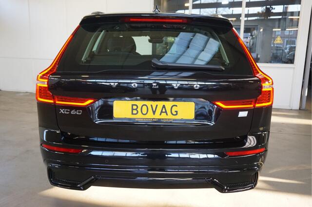 Volvo XC60 2.0 T6 Plug-in hybrid AWD Ultimate Dark Head-Up Long-Range 20"Velgen Schuifdak.