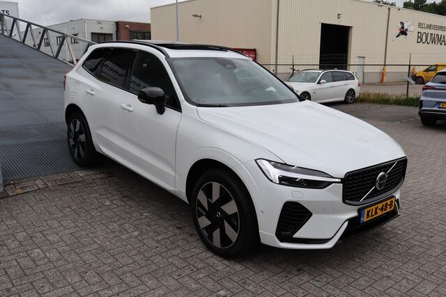 Volvo XC60 2.0 T8 Plug-in hybrid AWD Plus Dark Soh 100% FABRIEKSGARANTIE Panoramadak/Orrefors kristal pook/Zwarte hemel/Stoelverwarming voor & achter/Stuurverwarming/Harman kardon audio/360 camera/Elektrische stoelen met geheugen/Adaptieve cruis control/Lane assist/
