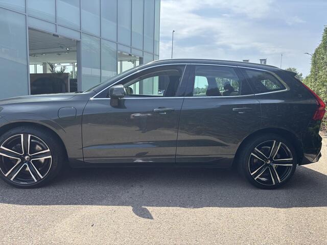 Volvo XC60 T8 Twin Engine AWD Momentum Luchtvering Heico Aut.