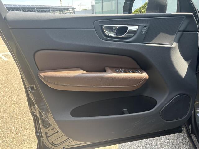 Volvo XC60 T8 Twin Engine AWD Momentum Luchtvering Heico Aut.
