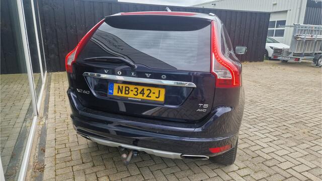 Volvo XC60 2.0 T5 Polar+ FWD / Camera / Leer / ACC / Schuif-kantel / Led /