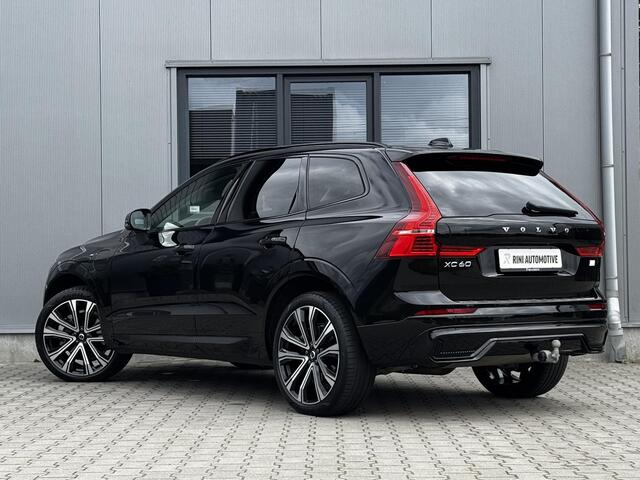 Volvo XC60 2.0 T6 Plug-in hybrid AWD Plus Dark 349 PK | Trekhaak | Panorama | Vol Leder | 21 Inch | 2 fase laden | Verwarmingspakket