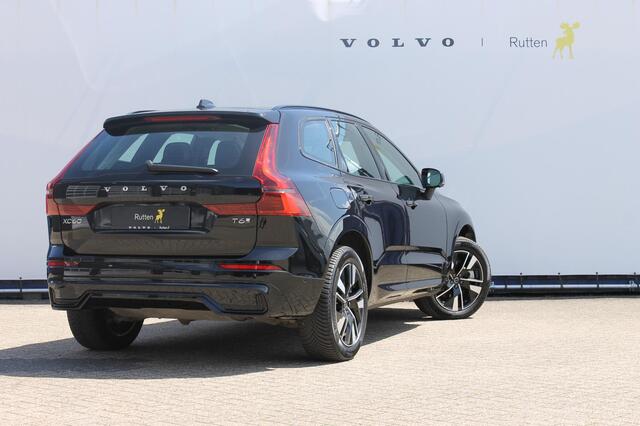 Volvo XC60 T6 350PK Automaat Plug-in hybrid AWD Plus Dark Google infotainment / Semi elektrisch wegklapbare trekhaak / Elektrisch bedienbare voorstoelen met geheugen / All seasonbanden