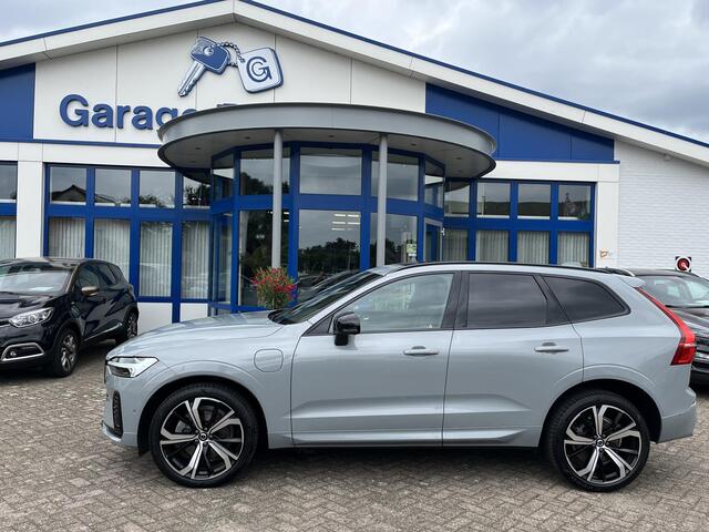 Volvo XC60 2.0 T8 Plug-in hybrid AWD Ultra Dark | Luchtvering, Trekhaak, 360° Camera, PANO, 21 inch velgen, Lift modus, zeer luxe!