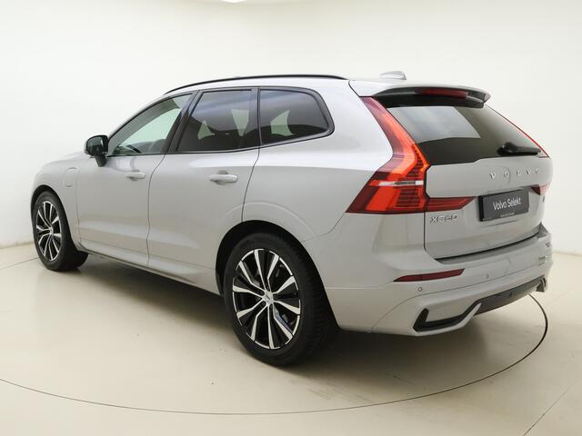 Volvo XC60 T6 350PK AWD Ultimate Dark / Long range / Luchtvering / HUD / Panorama dak / Trekhaak /
