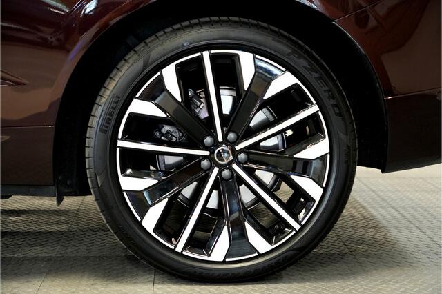 Volvo XC60 2.0 T8 AWD 335kW/456pk Aut8 Recharge Ultra Bright Executive LUCHTVERING + BOWERS&WILKINS + EL.TREKHAAK + PANORAMADAK + BLIS + HEAD-UP + PILOT ASSIST + STOELVERWARMING/-VENTILATIE/-MASSAGE + ADAPT.CRUISE + 360 CAMERA + STUURVERWARMING + 21" LM-VELGEN!