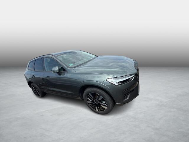 Volvo XC60 2.0 T6 Plug-in hybrid AWD Essential | PHEV Long Range | Trekhaak | Achteruitrijcamera | Parkeersensoren | All-Season banden | Cruise Control Adaptief | BLIS | Stoelverwarming voor en achter | Navigatie Google Maps | Apple Carplay | Android Auto