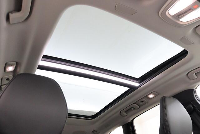 Volvo XC60 II T8 PLUG-IN HYBRID AWD ULTRA BRIGHT *VOL!* -PANO.DAK|BOWERS&WILKINS|GEVENT.LEDER+MASSAGE|360°CAM|HEAD-UP DISP.|TREKHAAK|20"|SoH:100%