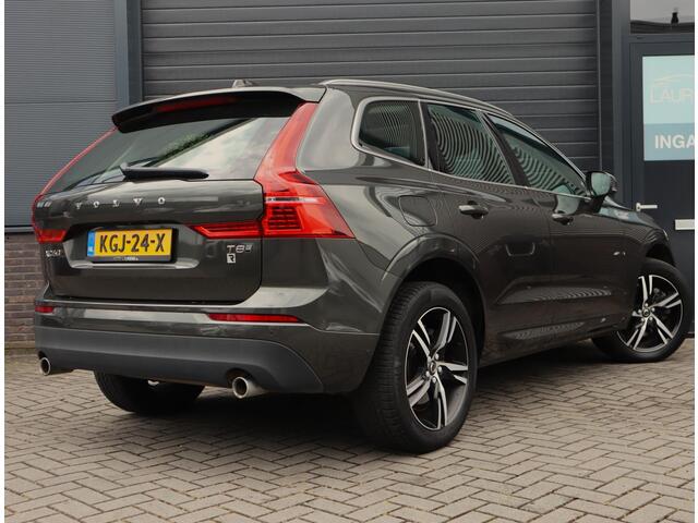 Volvo XC60 2.0 Recharge T8 AWD Inscription | Pano | Leer | ACC