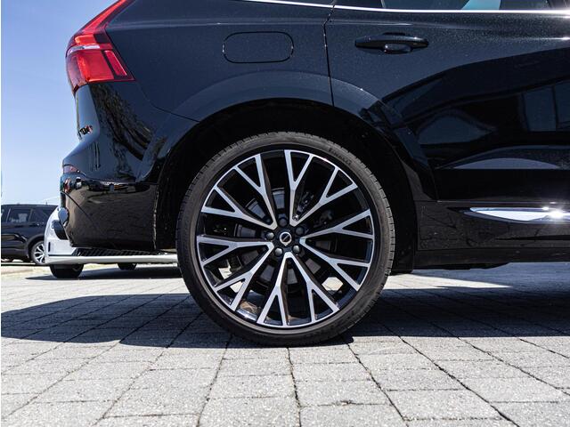Volvo XC60 B5 Ultimate Bright | Heico Sportiv | | Pano | Elektr. Trekhaak |