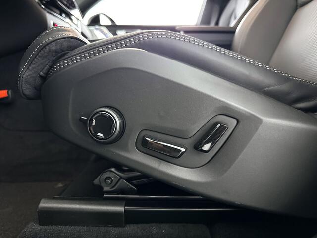 Volvo XC60 2.0 T8 Plug-in hybrid AWD Ultra Black Edition Exec