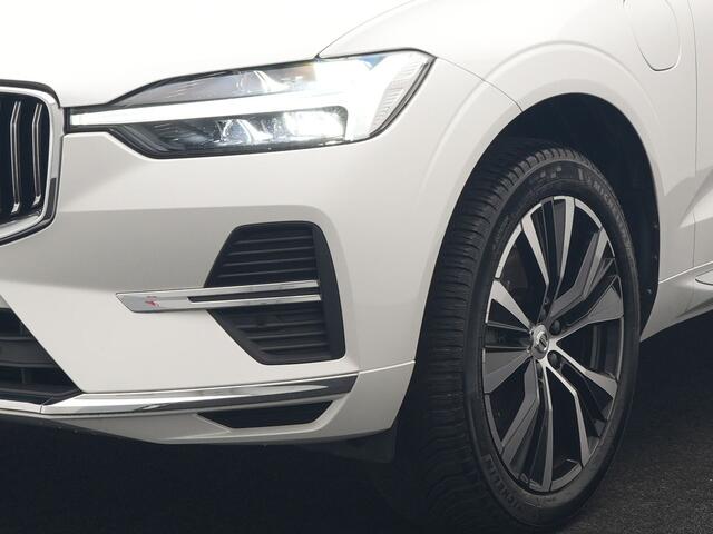 Volvo XC60 T6 AWD Plus Bright LONG RANGE PHEV 350pk Dealer O.H. | Trekhaak Af Fabriek | Panodak | Adaptive Cruise | Camera | Lederen Sportstoelen Memory & Verwarmd | Keyless | Blis | Stuur Verwarmd | Google Assistent | 20"L.M | Apple Carplay | DAB | Plug In Hybrid |