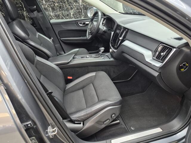 Volvo XC60 2.0 T5 Inscription /pano /Harman Kardon/ stoelverwarming / achteruitrij camera